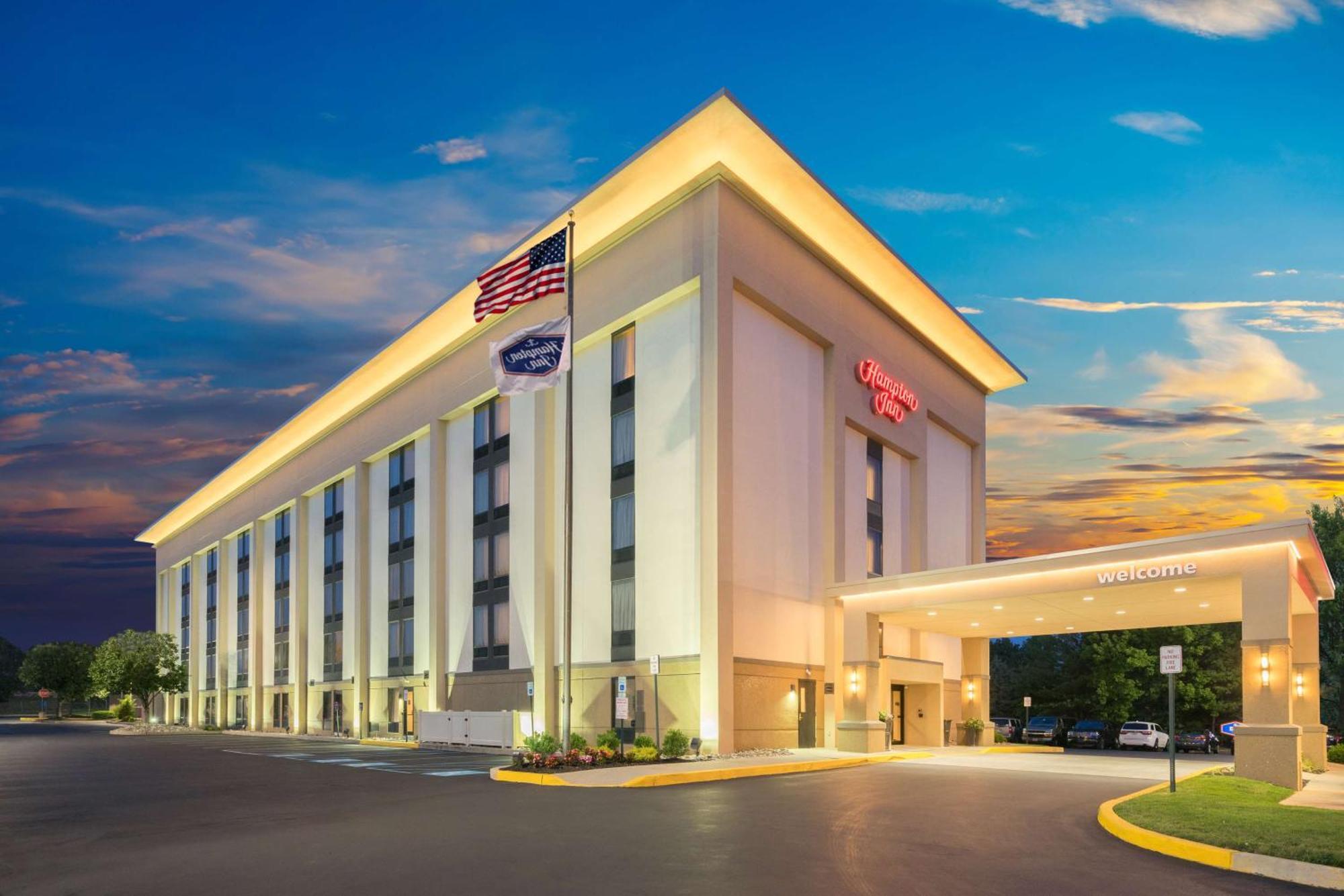 Hampton Inn Плимут-Митинг Экстерьер фото