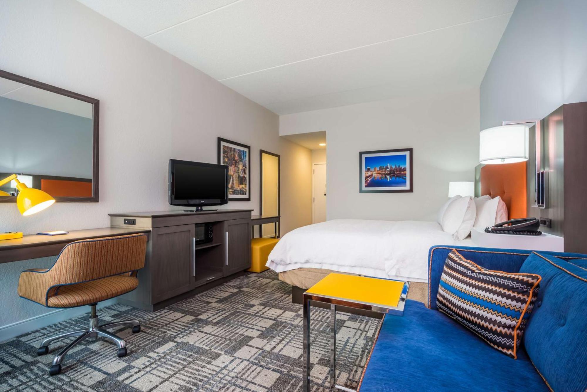 Hampton Inn Плимут-Митинг Экстерьер фото